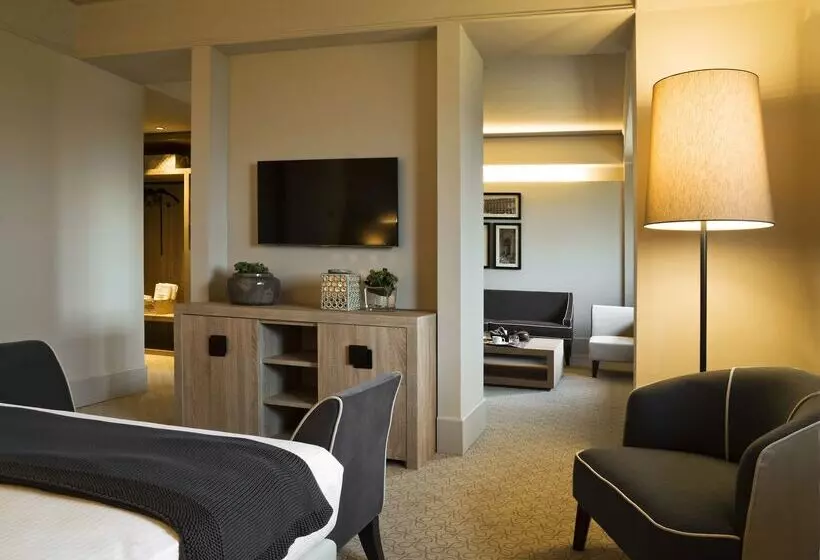 هتل A.roma Lifestyle