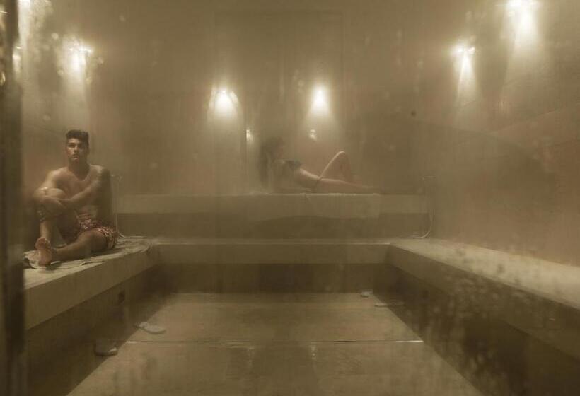 Hotel A.roma Lifestyle