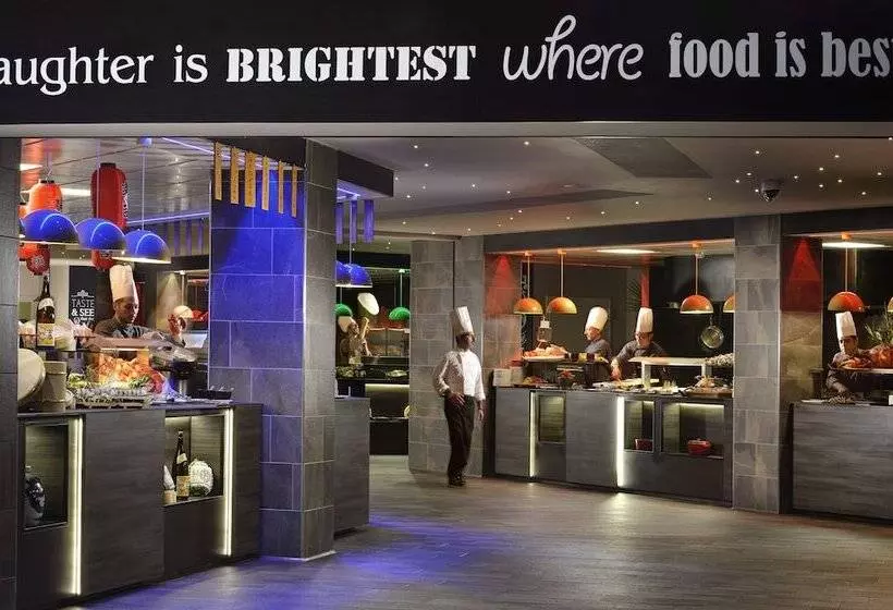 هتل A.roma Lifestyle