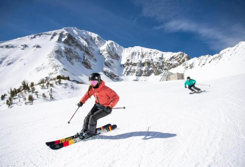 فندق Big Sky Resort Village Center