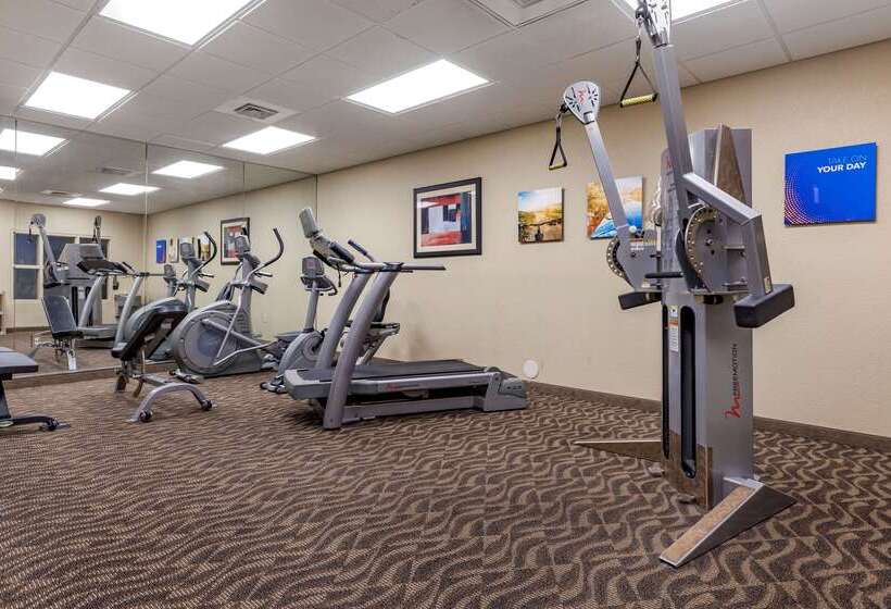 Отель Comfort Inn Bentonville  Crystal Bridges