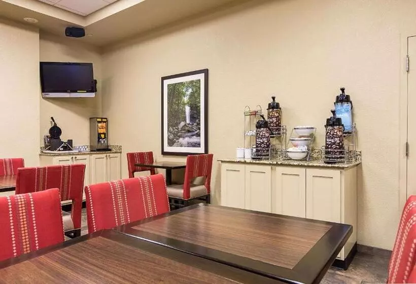 호텔 Comfort Inn Bentonville Crystal Bridges