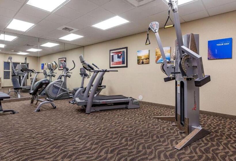 Отель Comfort Inn Bentonville  Crystal Bridges