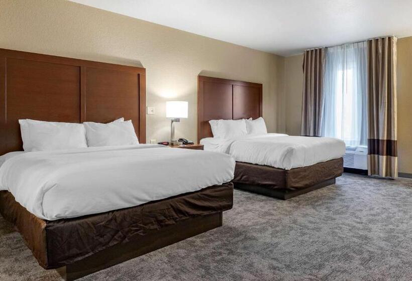 Отель Comfort Inn Bentonville  Crystal Bridges