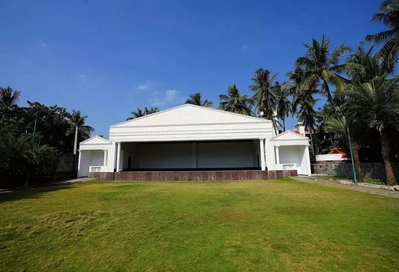 Отель Green Coconut Resort