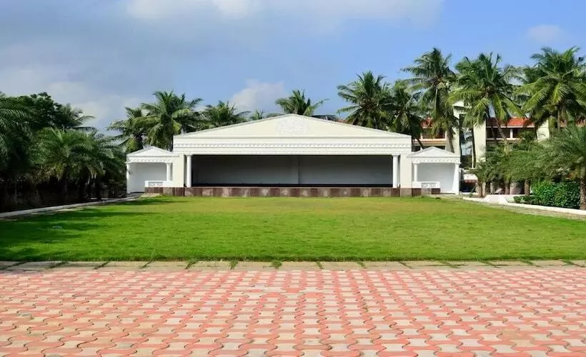 Отель Green Coconut Resort