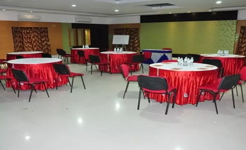 Отель Green Coconut Resort