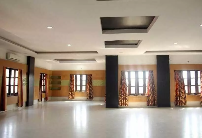 Отель Green Coconut Resort