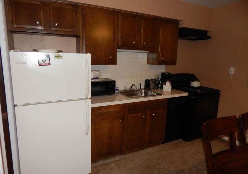 فندق Hideaway Village