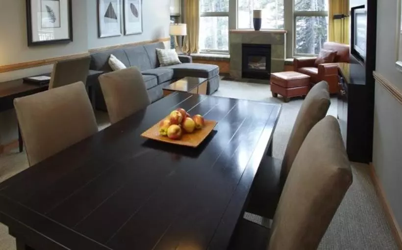 Hotel Platinum Suites