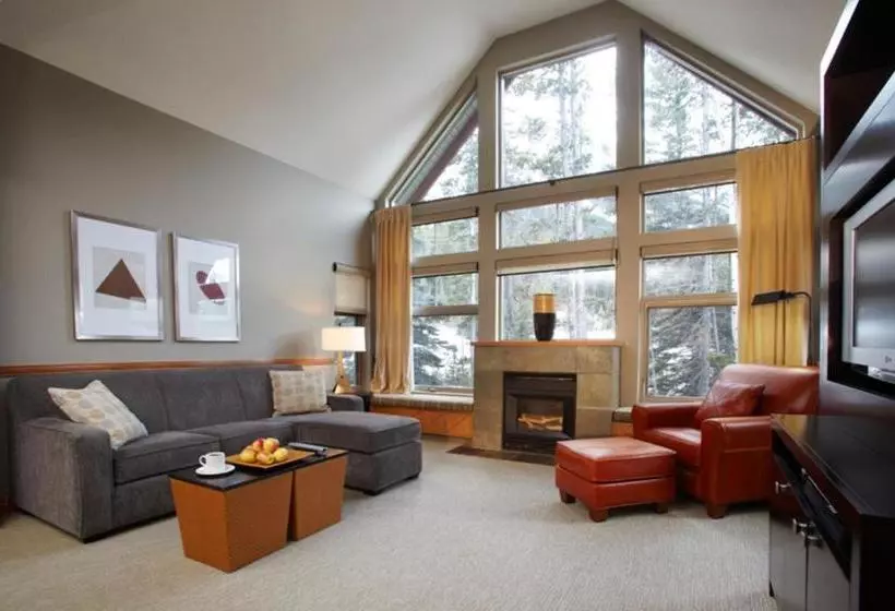 Hotel Platinum Suites