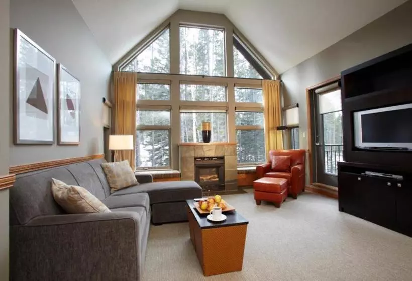 Hotel Platinum Suites