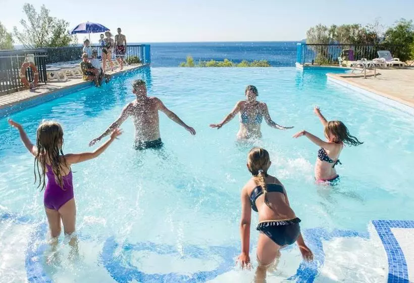 Hotel Résidence Goélia Le Domaine De La Pinède