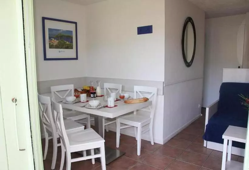 Hotel Résidence Goélia Le Domaine De La Pinède