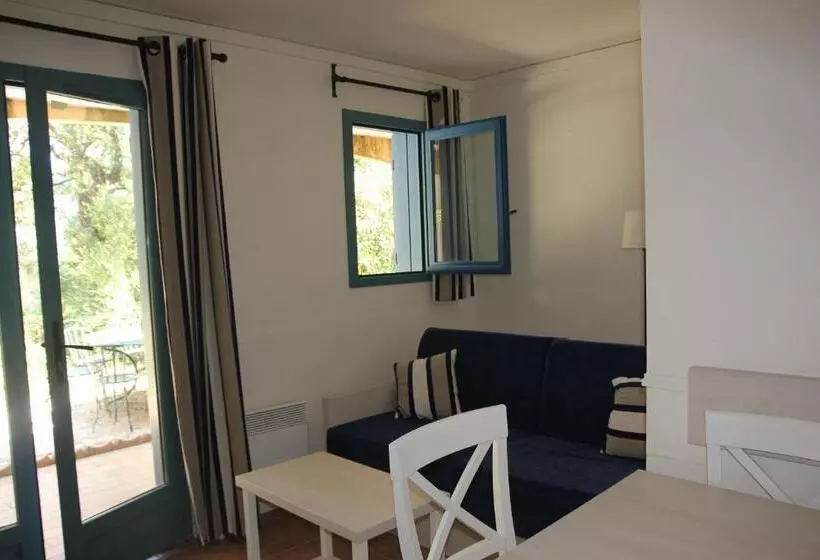 Hotel Résidence Goélia Le Domaine De La Pinède