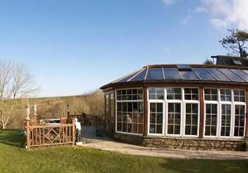 ホテル The Crooked Inn