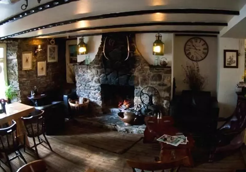 ホテル The Crooked Inn