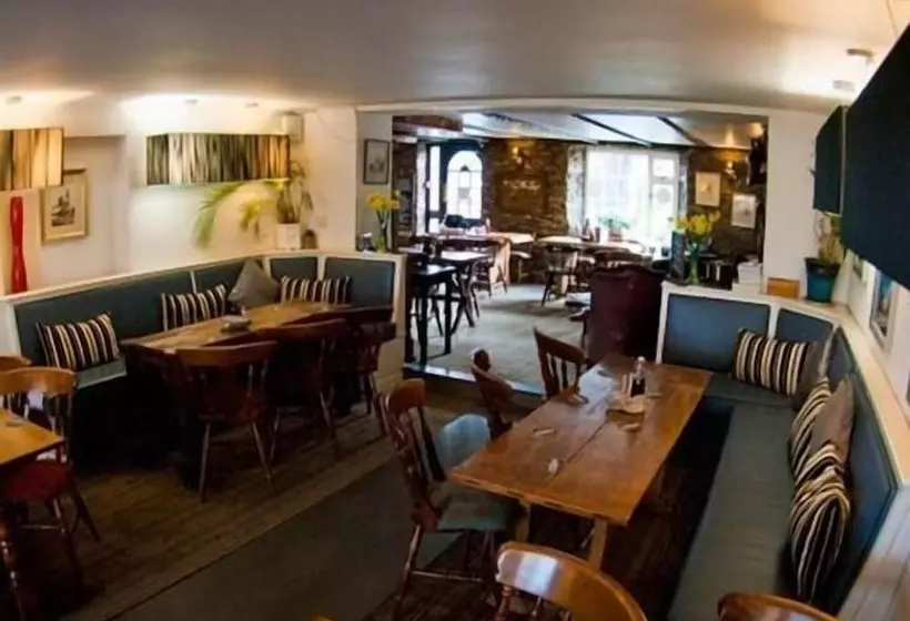 ホテル The Crooked Inn