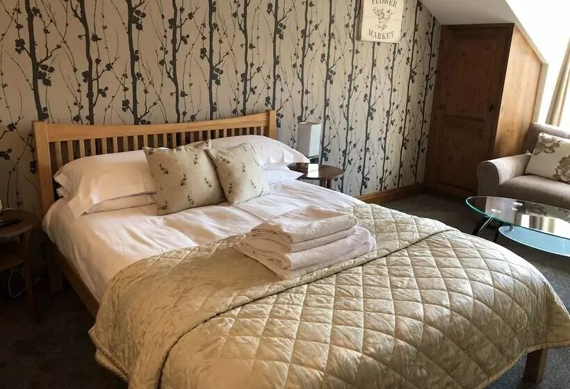 ホテル The Crooked Inn