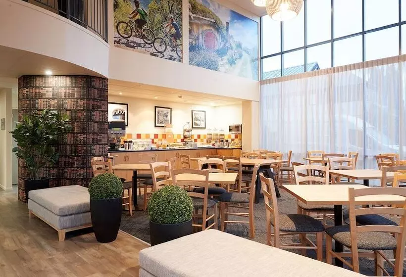 فندق Ventura Inn & Suites Hamilton