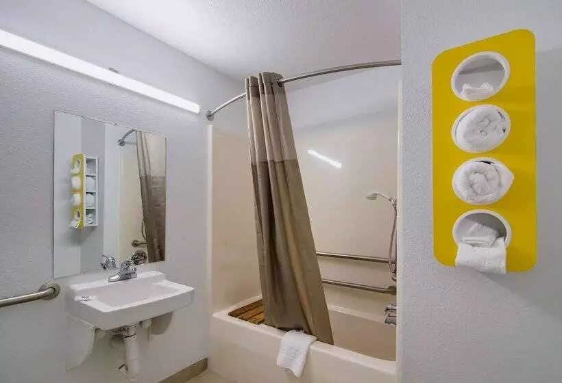 Motel 6 Moss Point, Ms