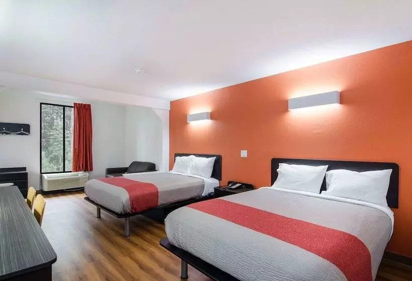 Motel 6 Moss Point, Ms