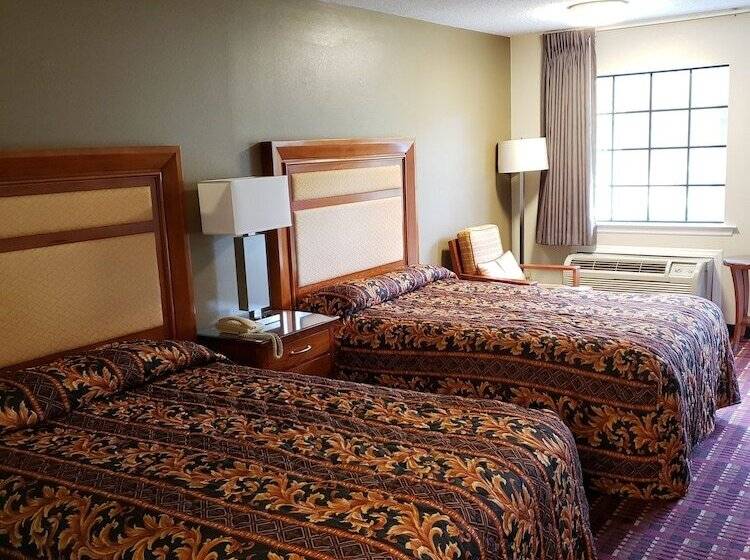 فندق على الطريق Peach Tree Inn