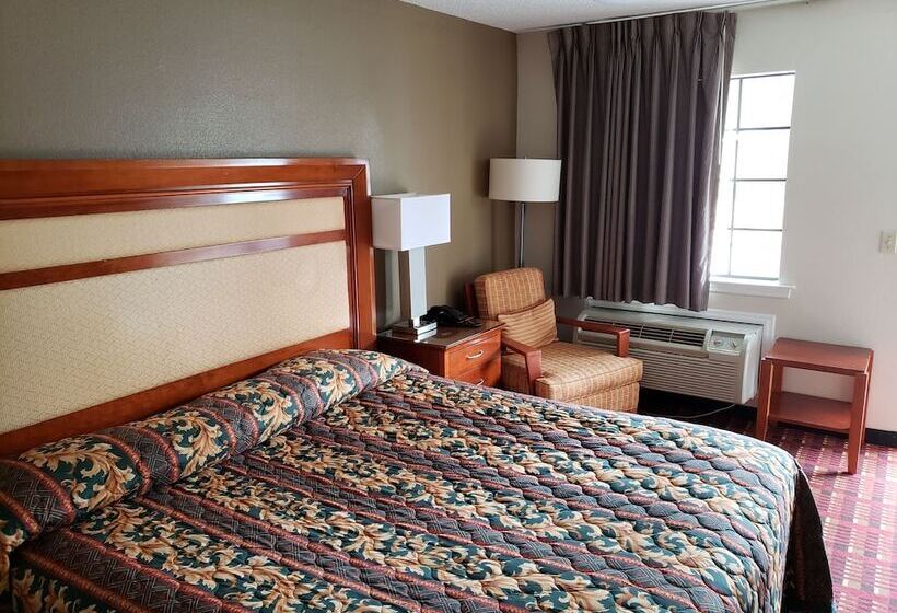 فندق على الطريق Peach Tree Inn