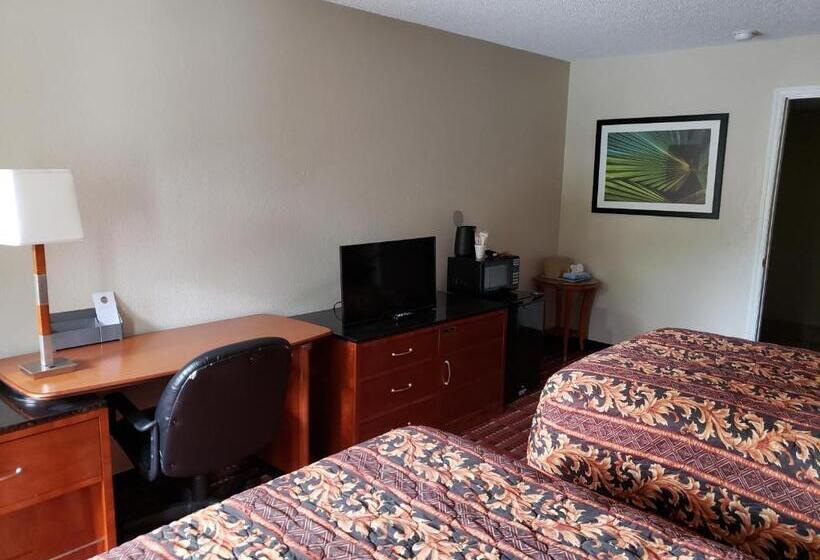 فندق على الطريق Peach Tree Inn