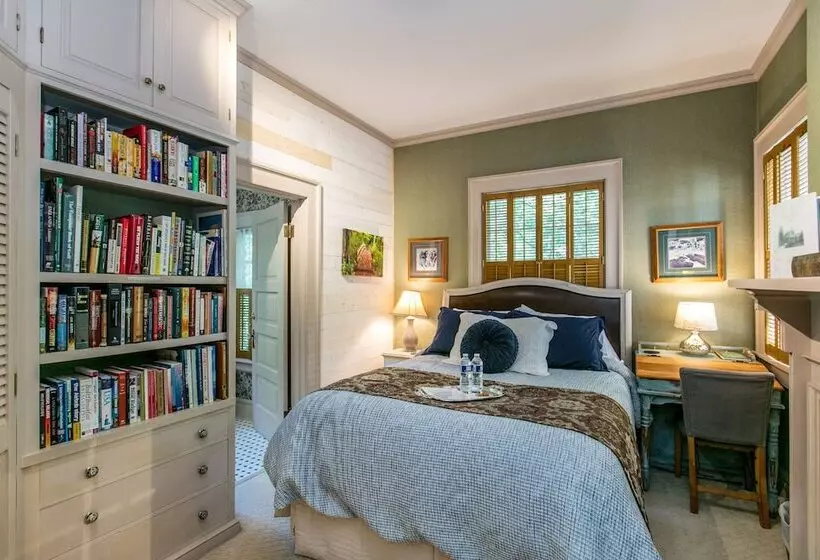 North Lodge Bed & Breakfast