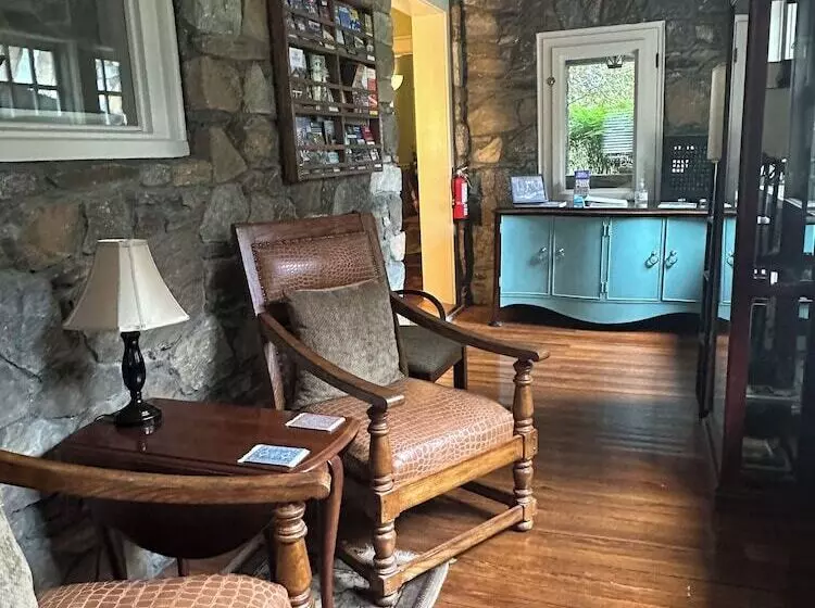 North Lodge Bed & Breakfast