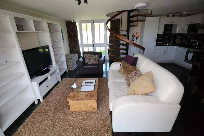 Majatalo Dolgun Uchaf Historic B&b And Self Catering Cottages In Snowdonia