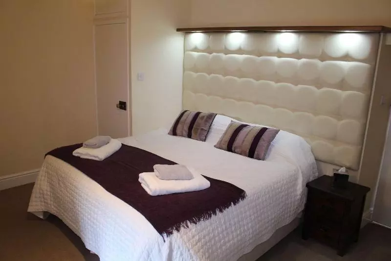 Majatalo Dolgun Uchaf Historic B&b And Self Catering Cottages In Snowdonia