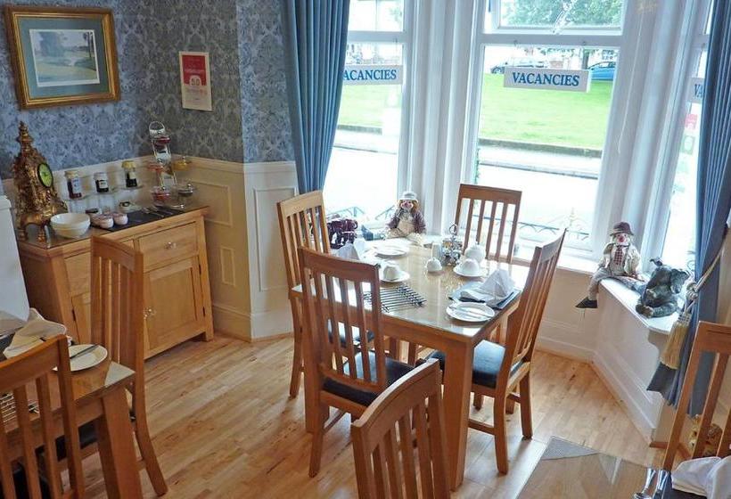 بنسيون The Merivon Guest House