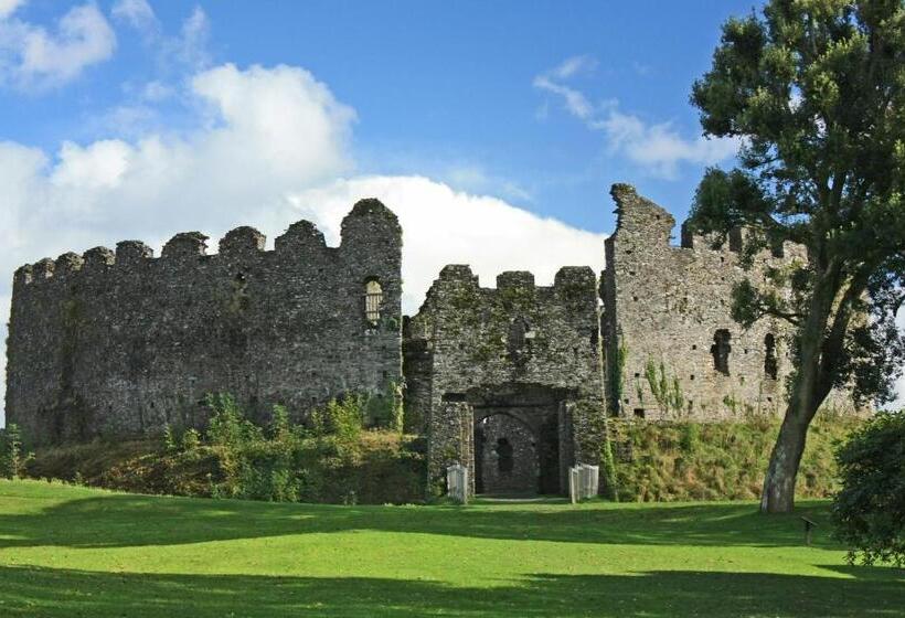 Пансион Penrose Bed & Breakfast