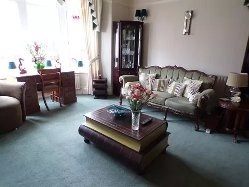 Majatalo The Grosvenor View