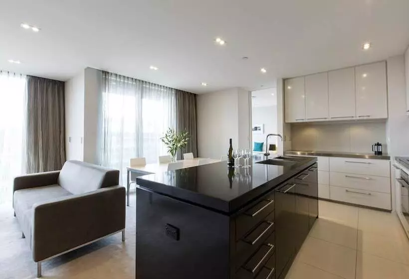 Quest Carlaw Park Serviced Apartments