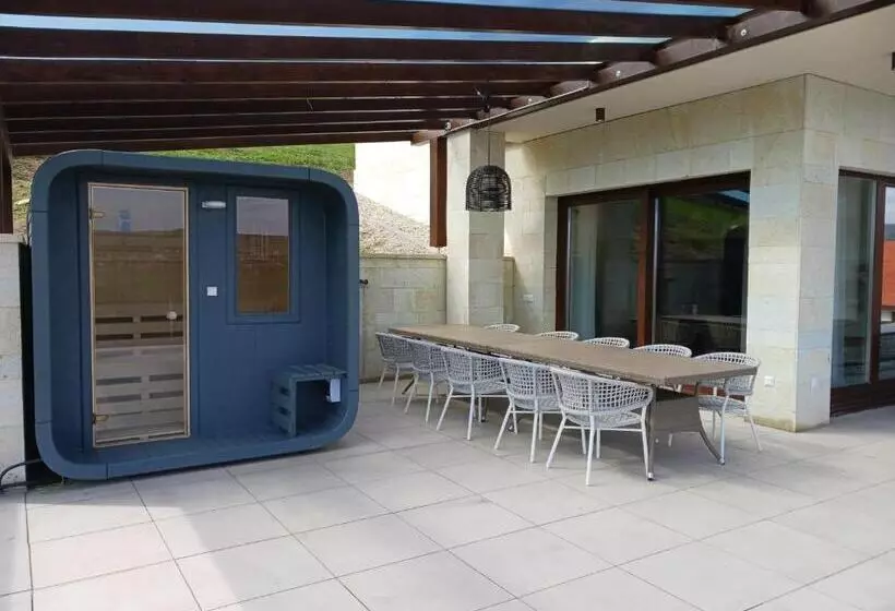 Aamiaismajoitus (B&B) Angyal Villa