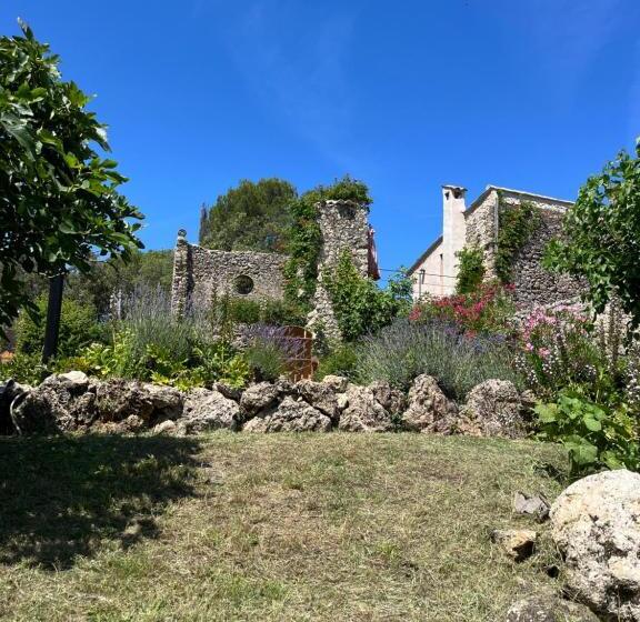 مبيت وإفطار La Parenthèse Du Var   Chambre D Hôtes Petits Déjeuners Inclus Et Terrasse Ombragée