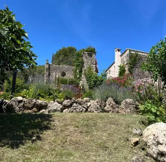 ベッドアンドブレックファースト La Parenthèse Du Var   Chambre D Hôtes Petits Déjeuners Inclus Et Terrasse Ombragée