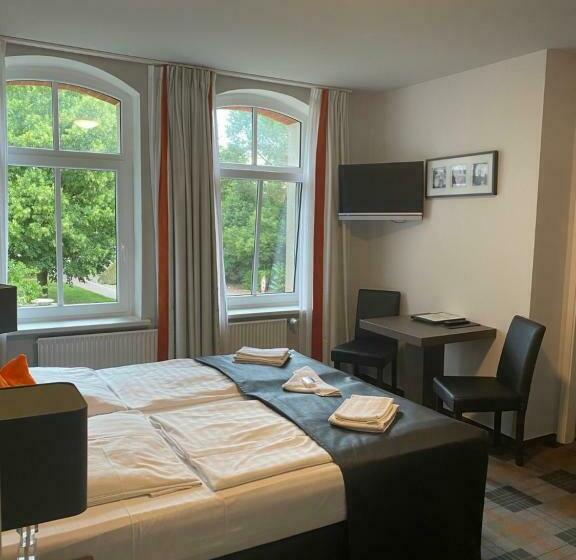 ベッドアンドブレックファースト Seehotel Krakow Am See
