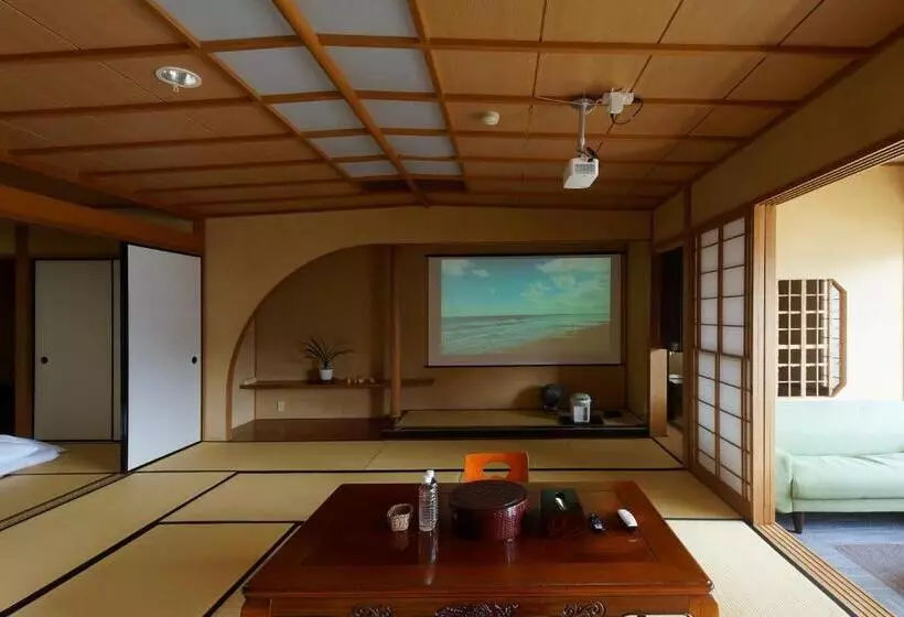 Hotelli 熱海の隠れ里