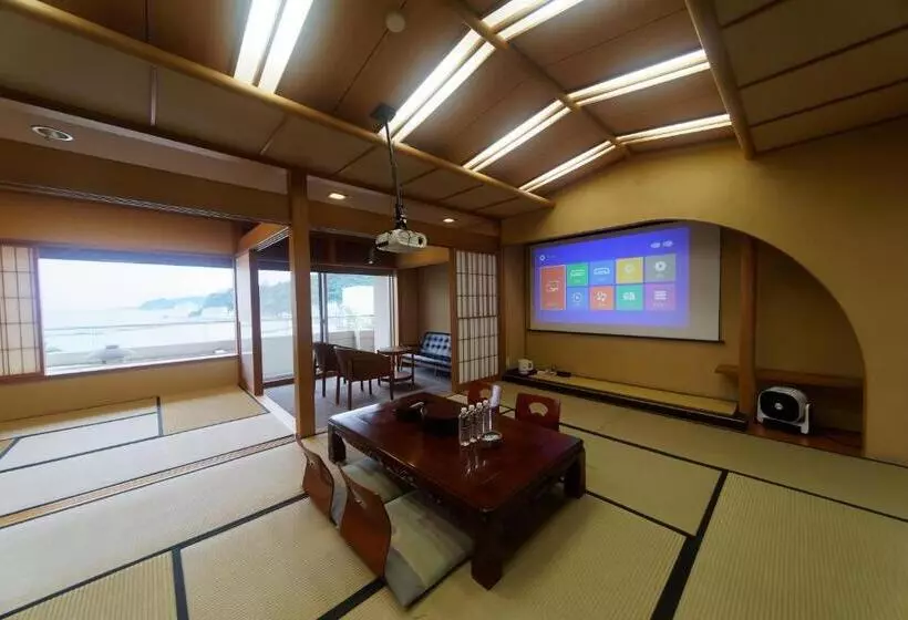 Hotelli 熱海の隠れ里