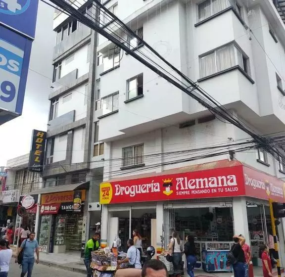 ホテル El Poblado Ocaña