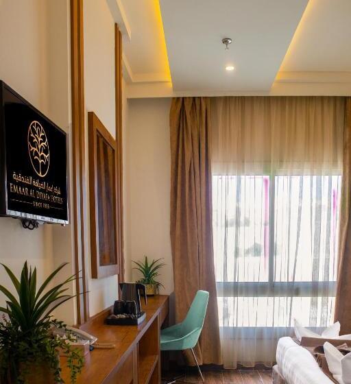 בית מלון כפרי Emaar Legend