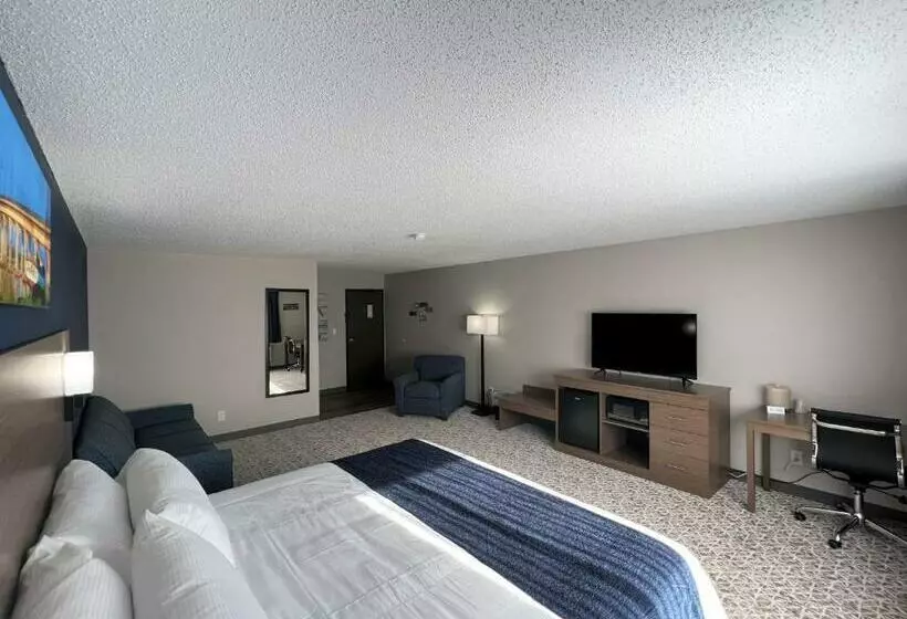 ホテル Hilltop Inn & Suites