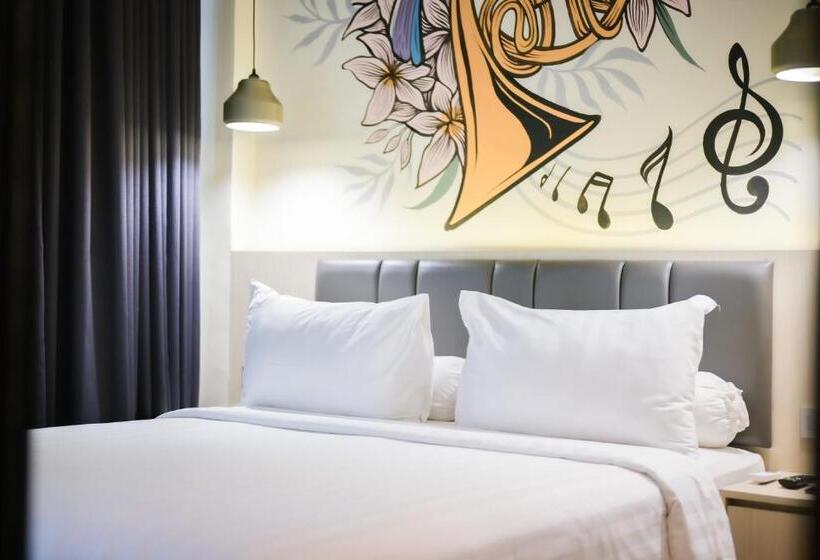 فندق Kesuma Front One Boutique  Palembang