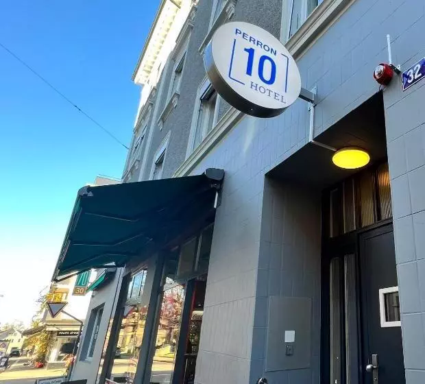 Hotelli Perron 10