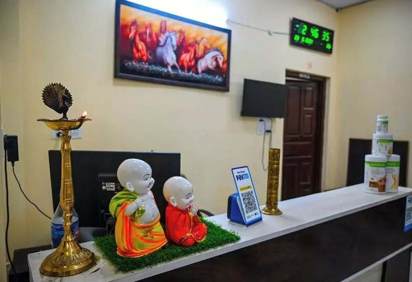 ホテル Shivlinga Villa