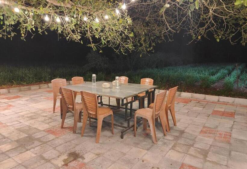 فندق Suvarna Farm Stay